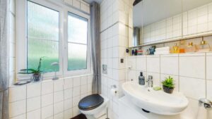 Badezimmer 1