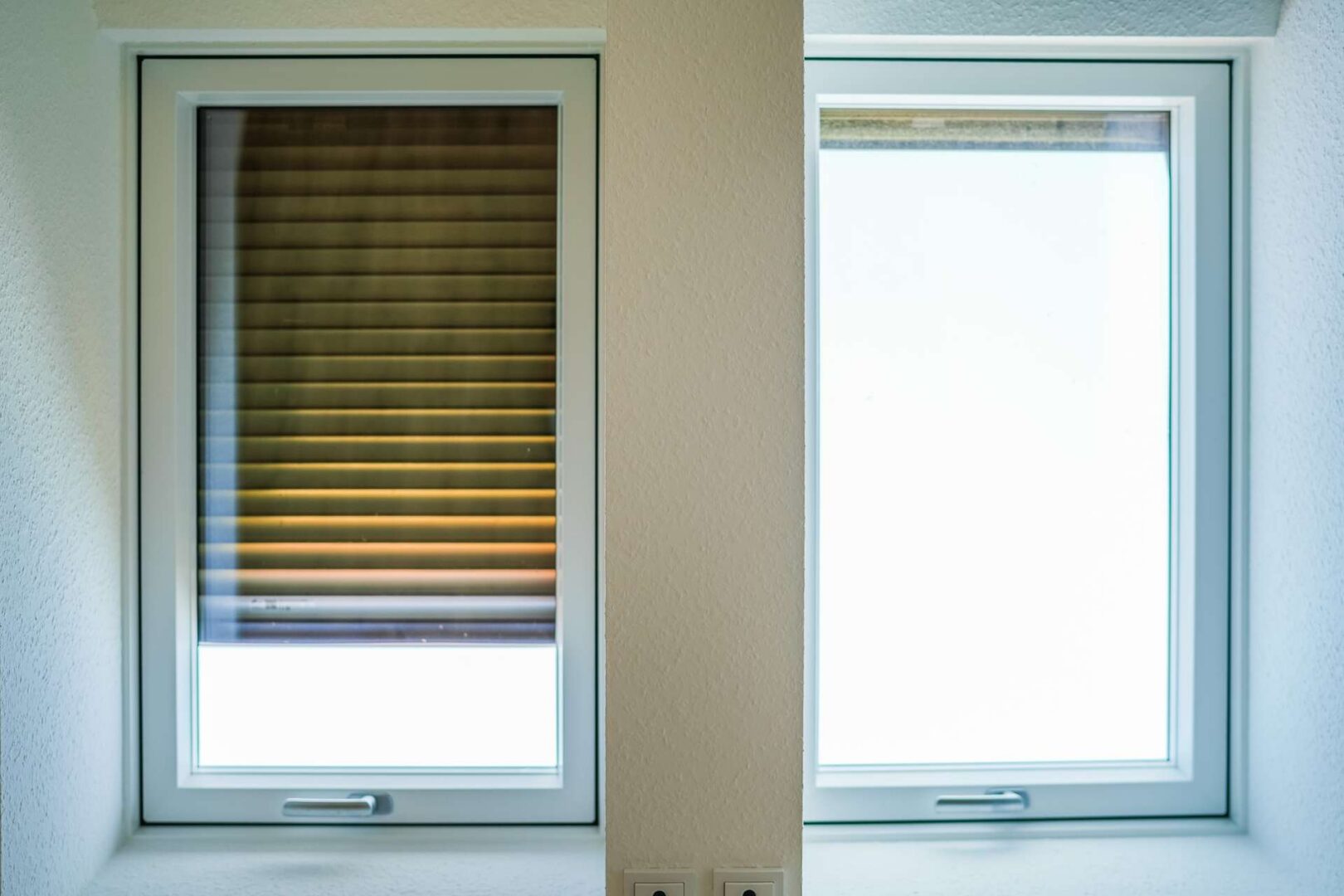 Dachfenster mit Außenjalousien