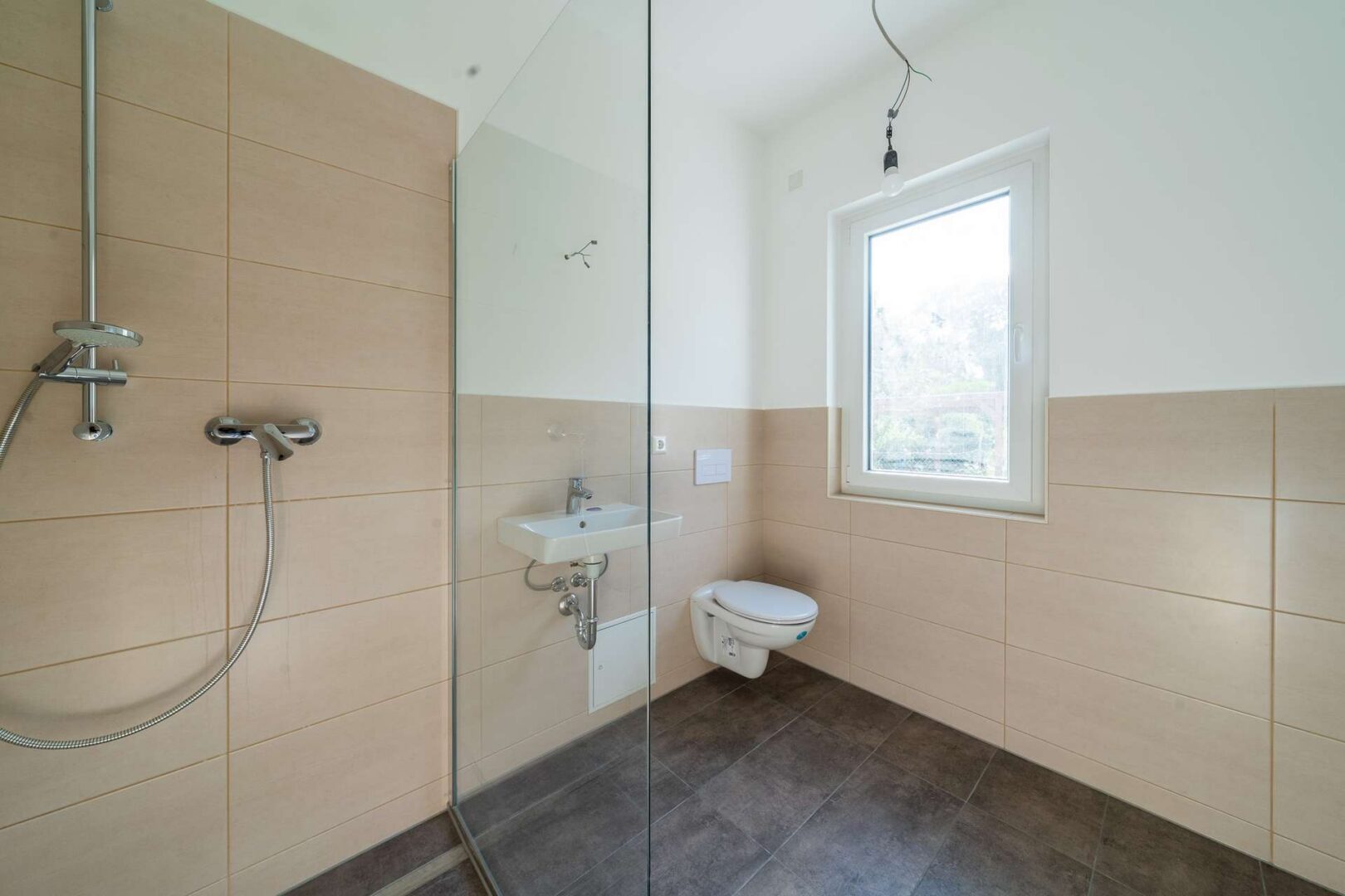 Badezimmer EG